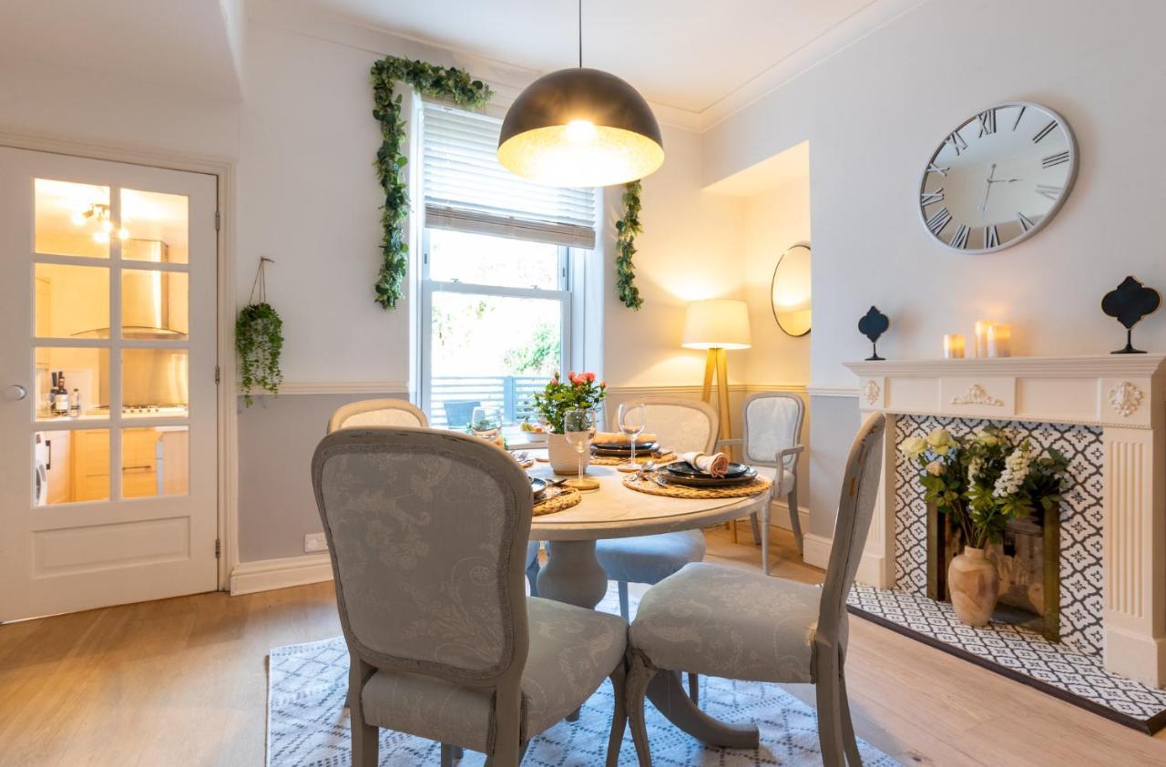 Beautiful 3 Bedroom Townhouse Harrogate Exteriér fotografie