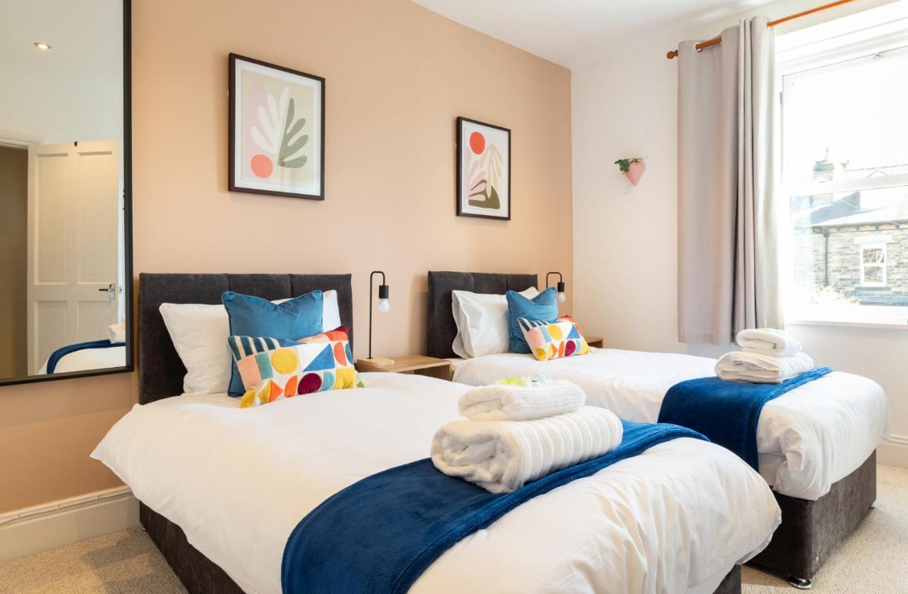 Beautiful 3 Bedroom Townhouse Harrogate Exteriér fotografie